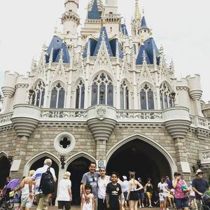 Meet your Posher, Magaly